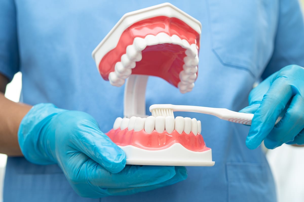 Teeth Cleanings Every 3 Months in Gurnee, IL